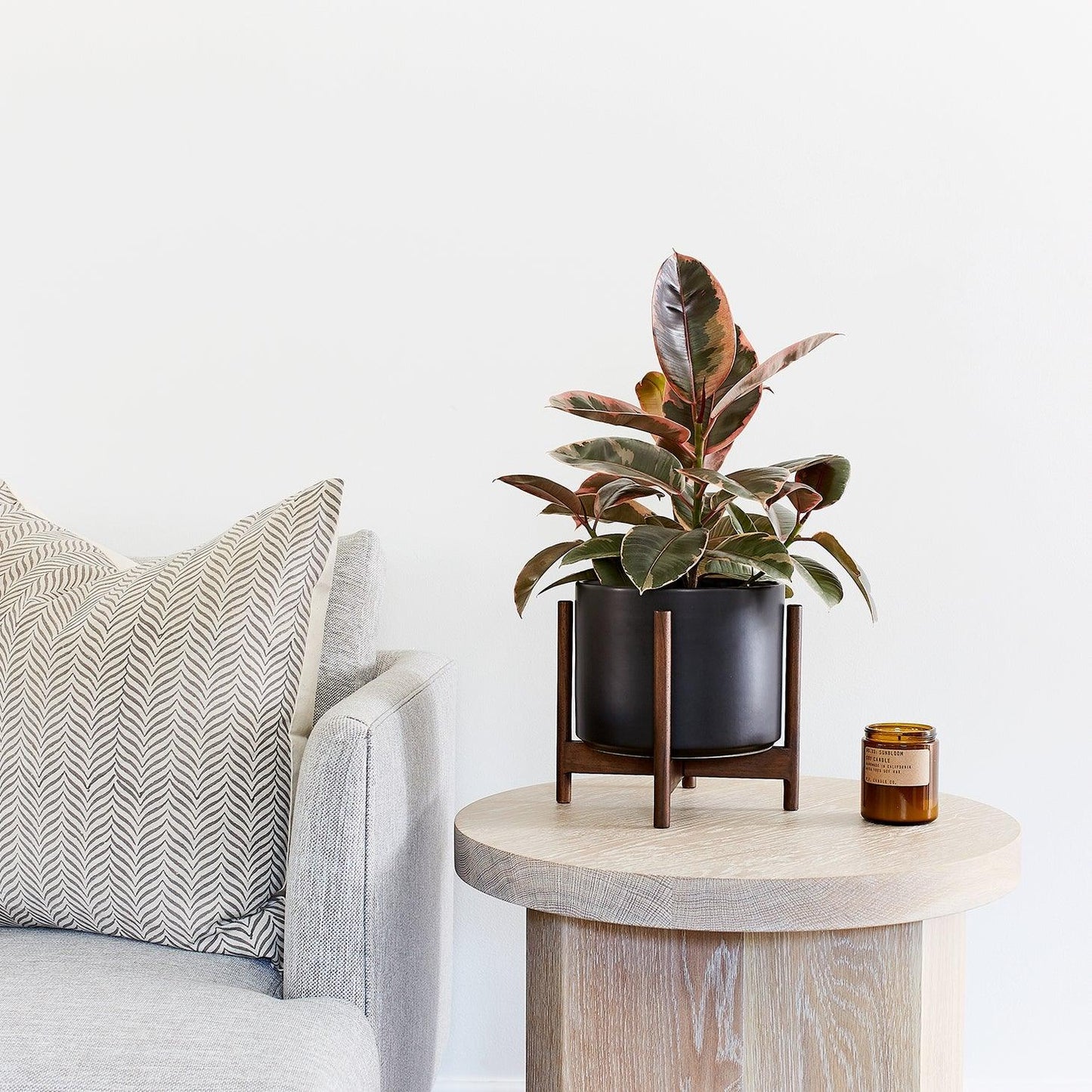 cylinder plant pot with stand The Eight Cylinder With Stand – Yardwork